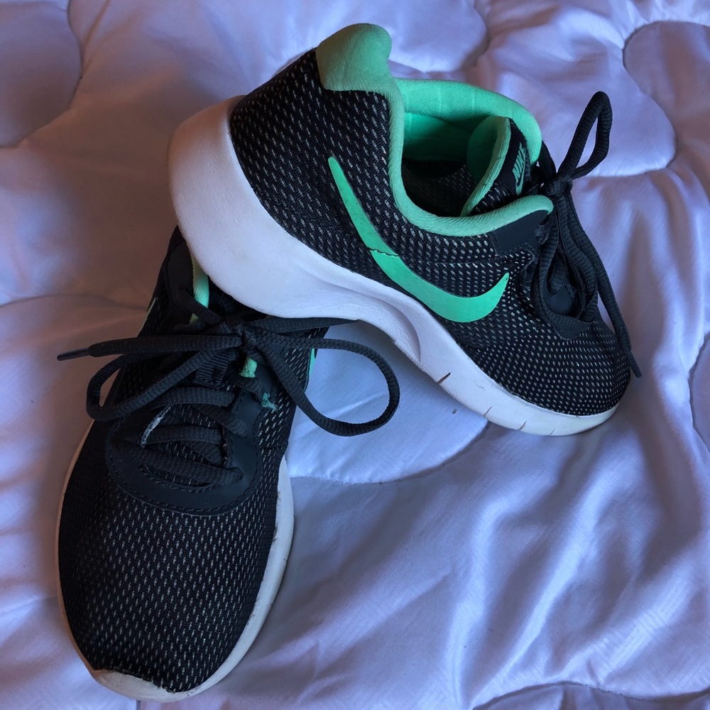 Nike Roche